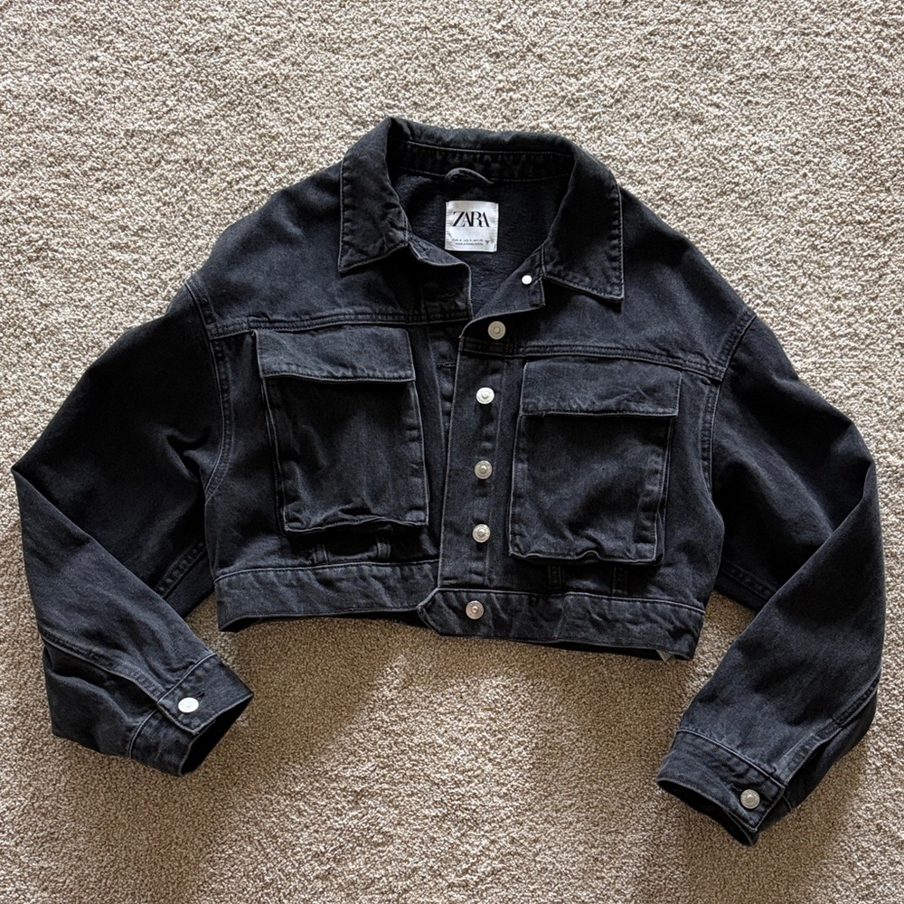 Zara Black Button-Up Cropped Jacket